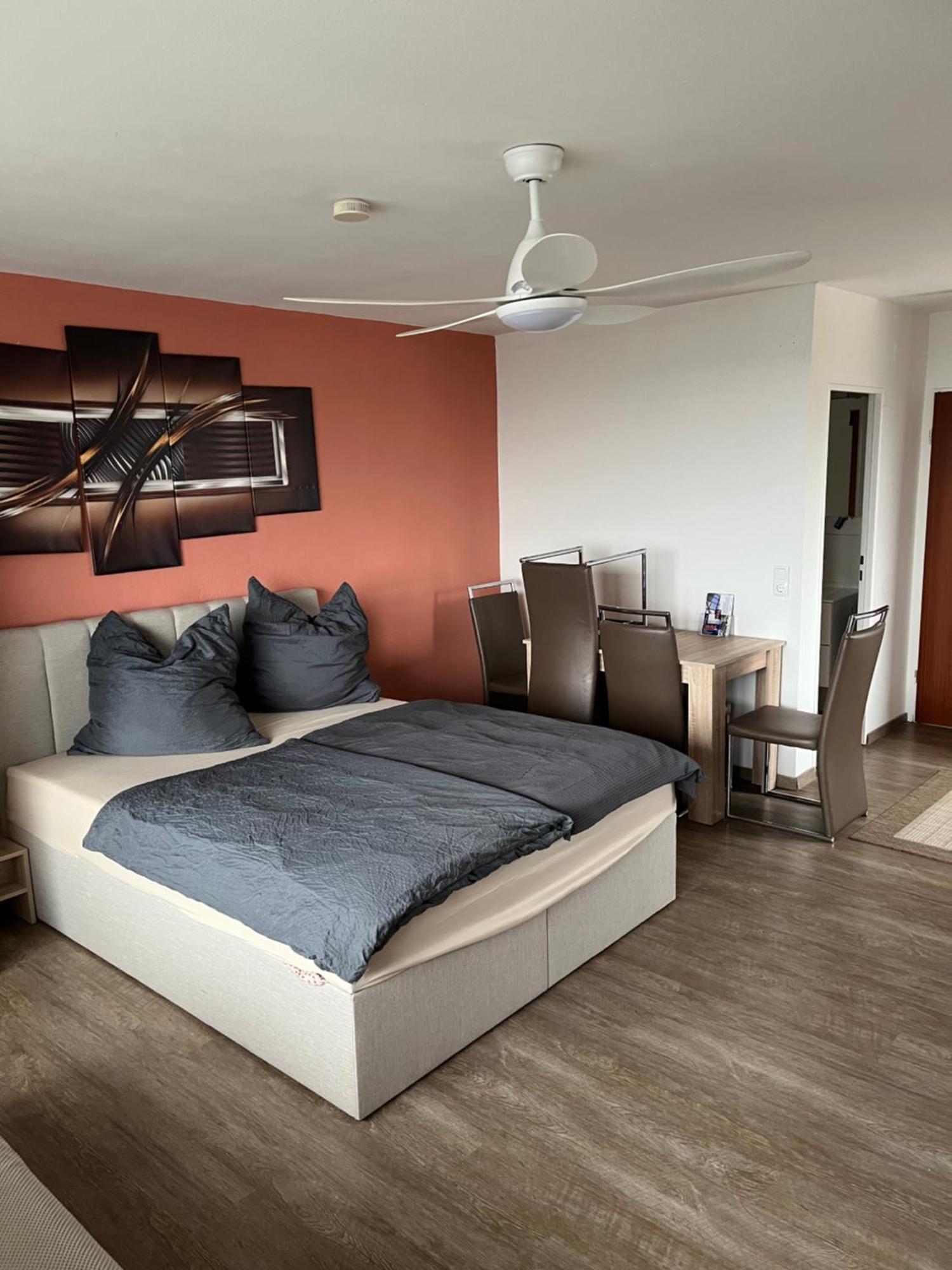 Schoenes Apartment Mit Festungsblick - Free Parking - Wurtzbourg Extérieur photo